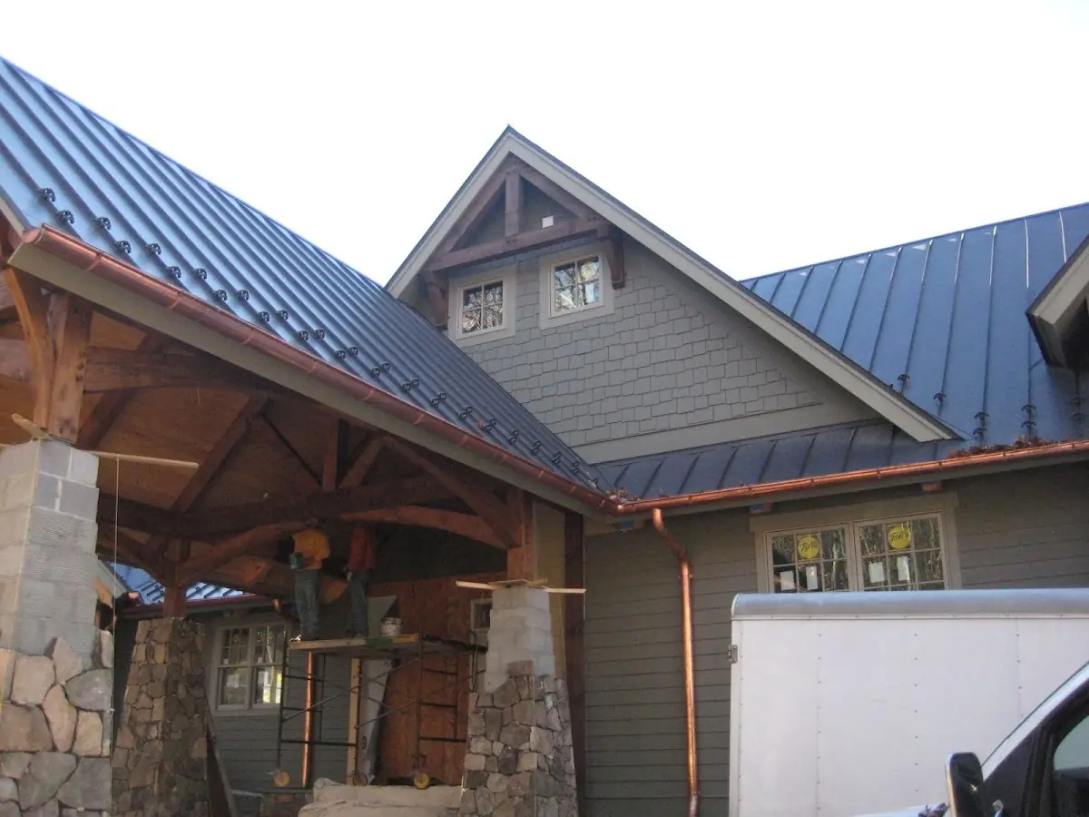 Craftsman Roofing team delivering quality roofing work in Vanceville